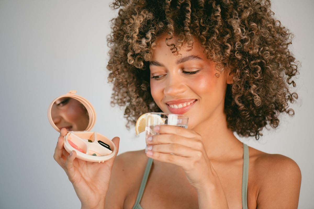 Equadose® Mirrored Oval Pocket Pill Case