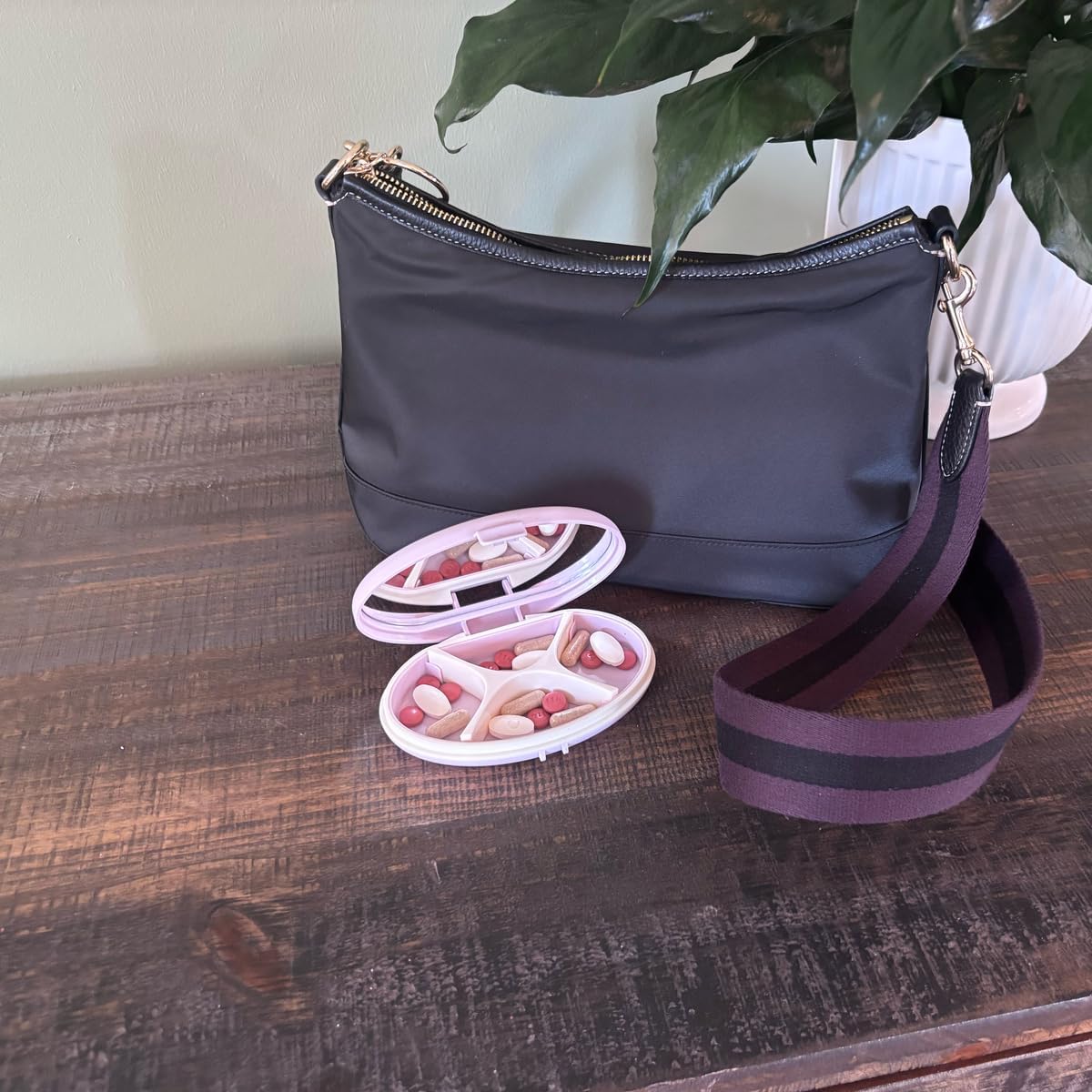 Equadose® Mirrored Oval Pocket Pill Case